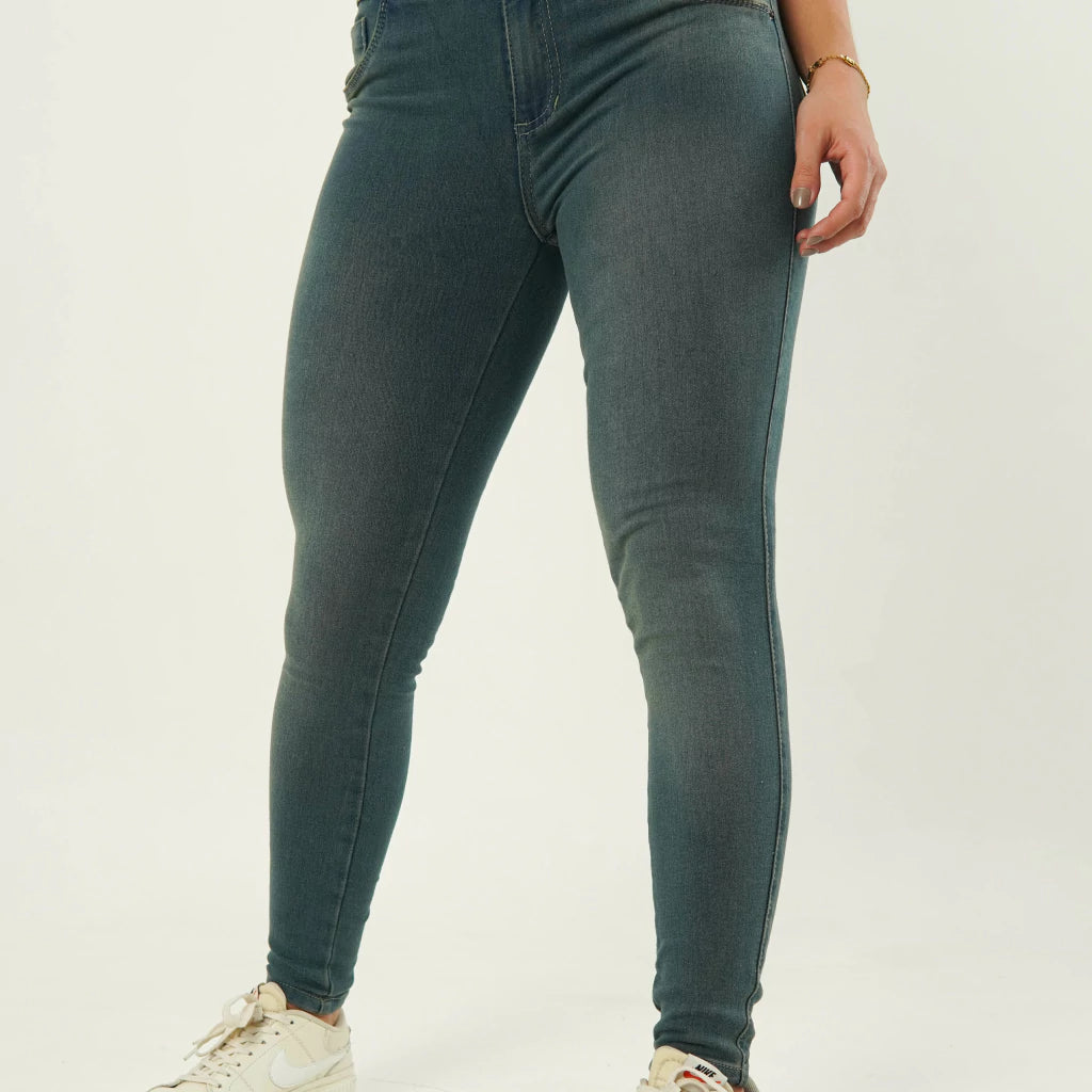 JEAN SKINNY VEGA- (Levanta Cola)