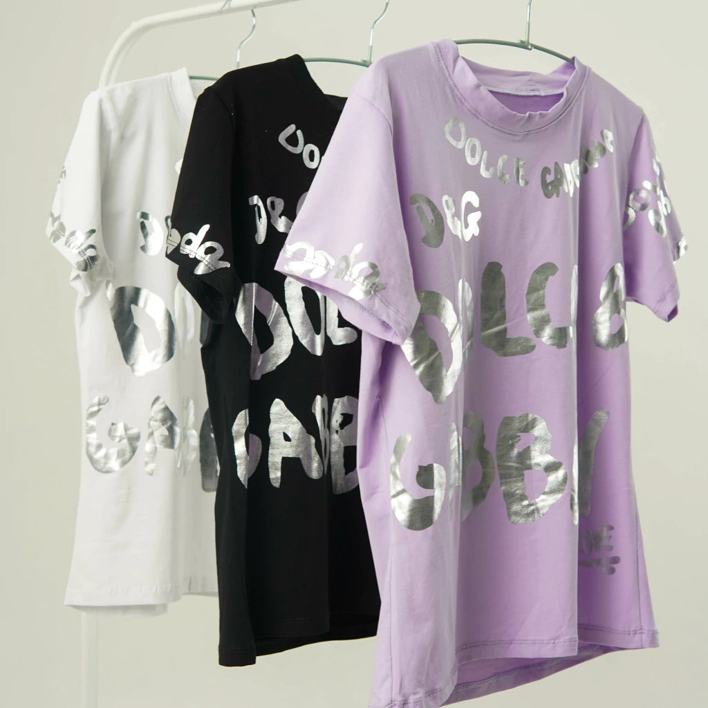BLUSA DOLCE – FRESCURA Y ELEGANCIA CON ESTAMPADO PLATEADO