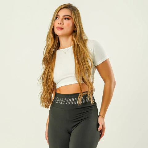 BLUSA LAIA – ELEGANCIA Y ENCANTO FEMENINO