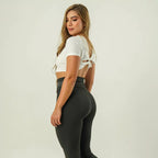 BLUSA LAIA – ELEGANCIA Y ENCANTO FEMENINO