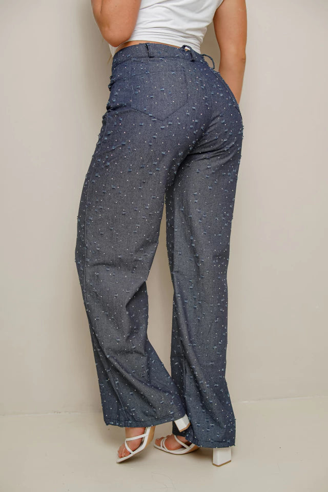 JEAN EN CHAMBRAY CON PEDRERÍA
